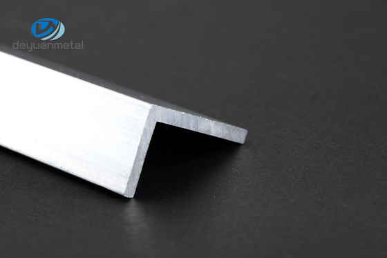 L'angle en aluminium industriel profile l'ODM d'épaisseur de 2mm disponible